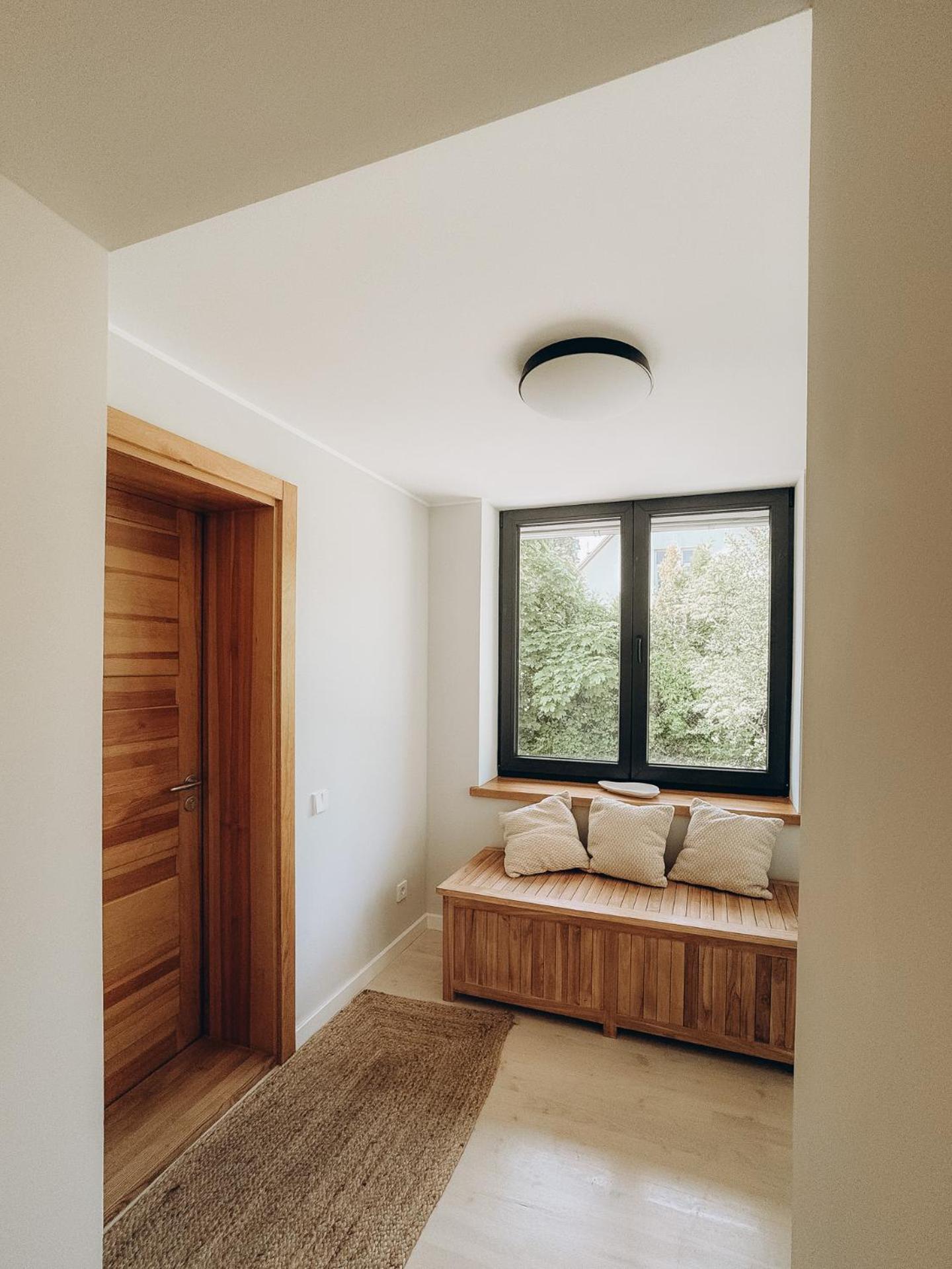 Cozy Private House Near In Сasa de vacaciones *